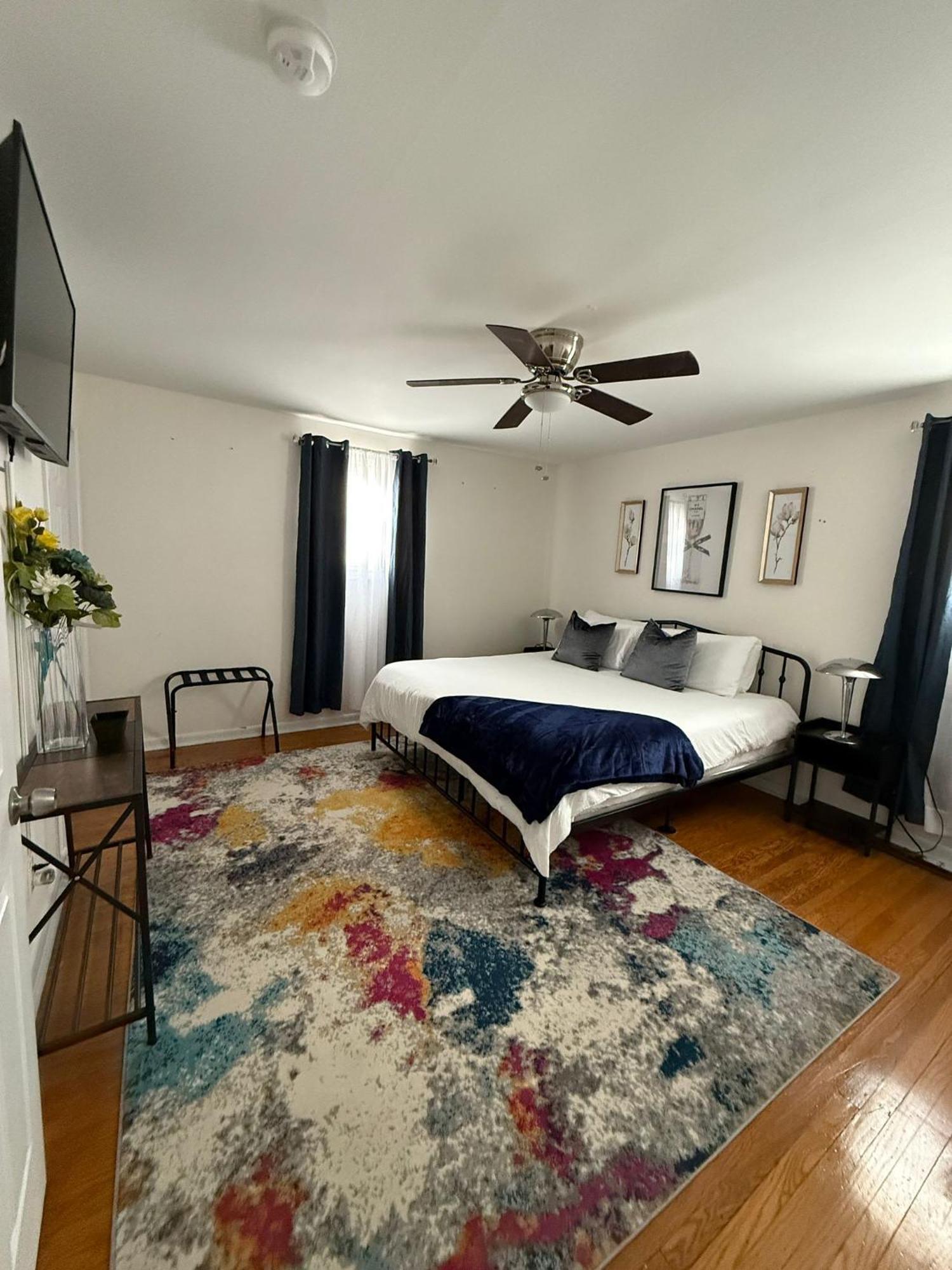 Stylish Cozy Quiet Family Retreat And Romantic Getaway Sleeps Up To 7 With Fast Wifi, Free Parking, Work Station, Alexa Enabled, Fenced In Backyard For Pets Grill Party Patio, Porch, Beach, Canal, Stadium,Boardwalk Restaurants, And Much More! Atlantic City Exterior foto