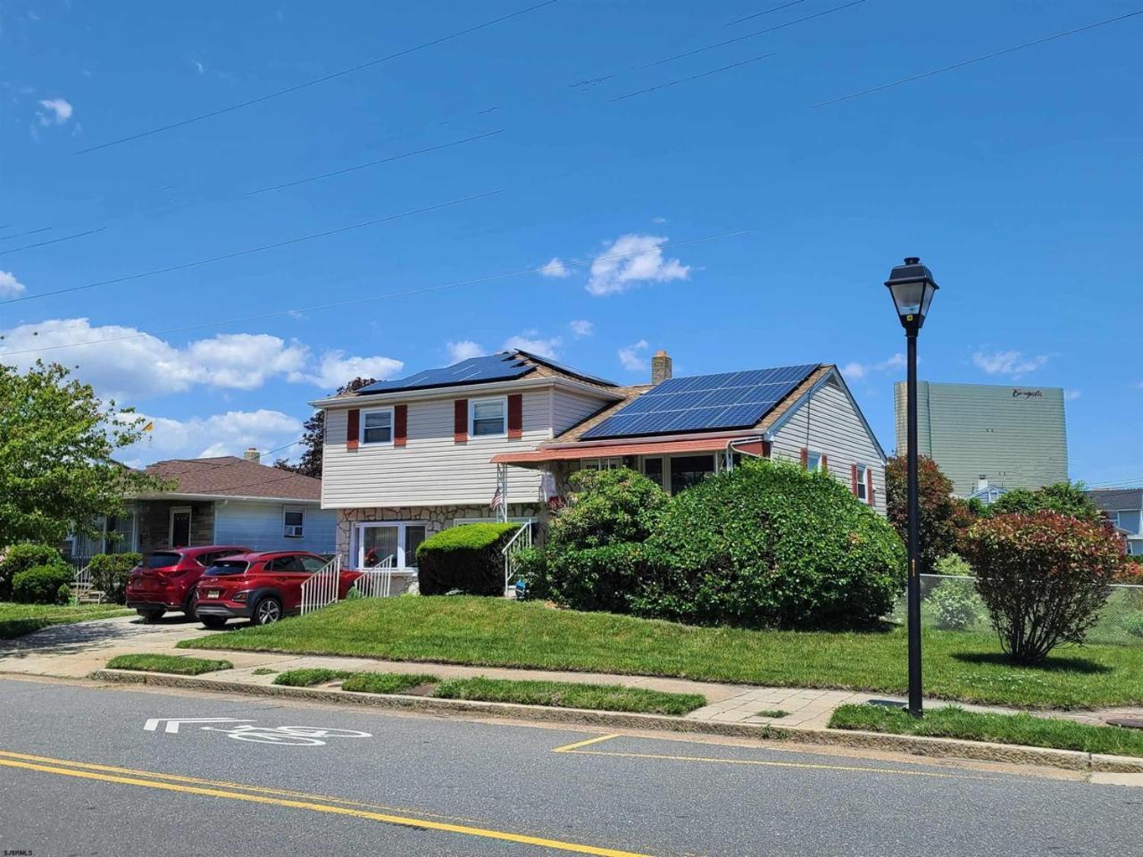 Stylish Cozy Quiet Family Retreat And Romantic Getaway Sleeps Up To 7 With Fast Wifi, Free Parking, Work Station, Alexa Enabled, Fenced In Backyard For Pets Grill Party Patio, Porch, Beach, Canal, Stadium,Boardwalk Restaurants, And Much More! Atlantic City Exterior foto